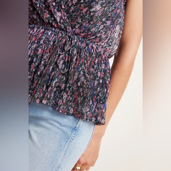 Anthropologie Floral Metallic Pleated Surplice Peplum Blouse Size Medium - Picture 2 of 10